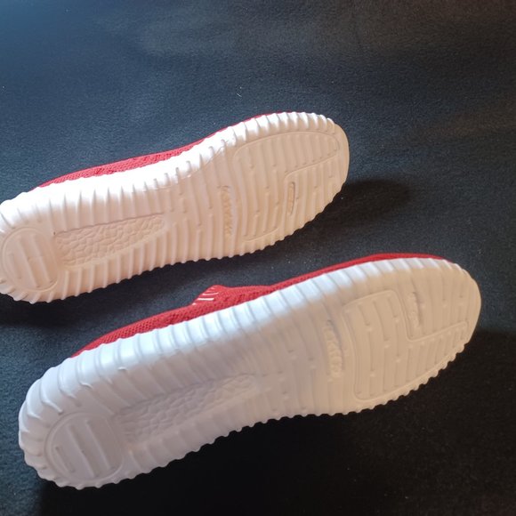 Slip on Sneakers - Picture 6 of 8